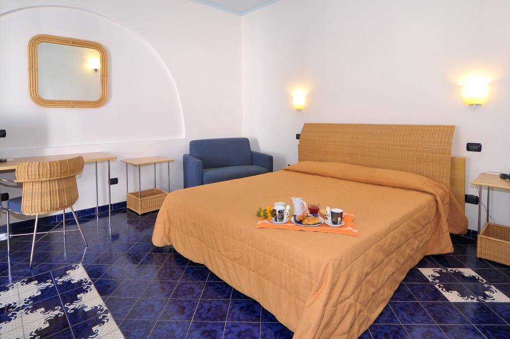 Hotel Aura Vulcano  Eksteriør billede